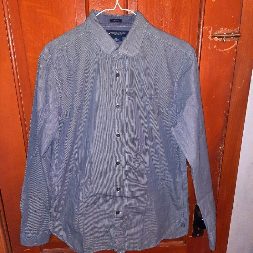 American Eagle Outfitters shirt 